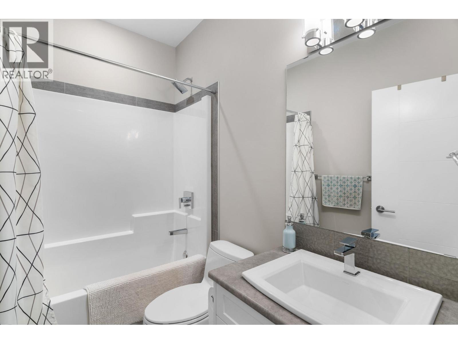 1102 Cameron Avenue Unit# 136, Kelowna, British Columbia  V1Y 0B2 - Photo 17 - 10375371