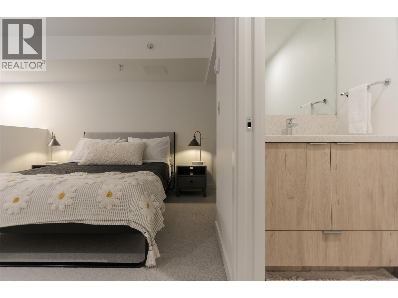 4280 Red Mountain Road Unit# 409, Rossland, British Columbia  V0G 1Y0 - Photo 8 - 10369049