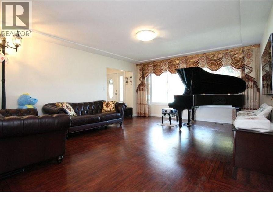 156 W 62nd Avenue, Vancouver, British Columbia  V5X 2E1 - Photo 2 - R3050031