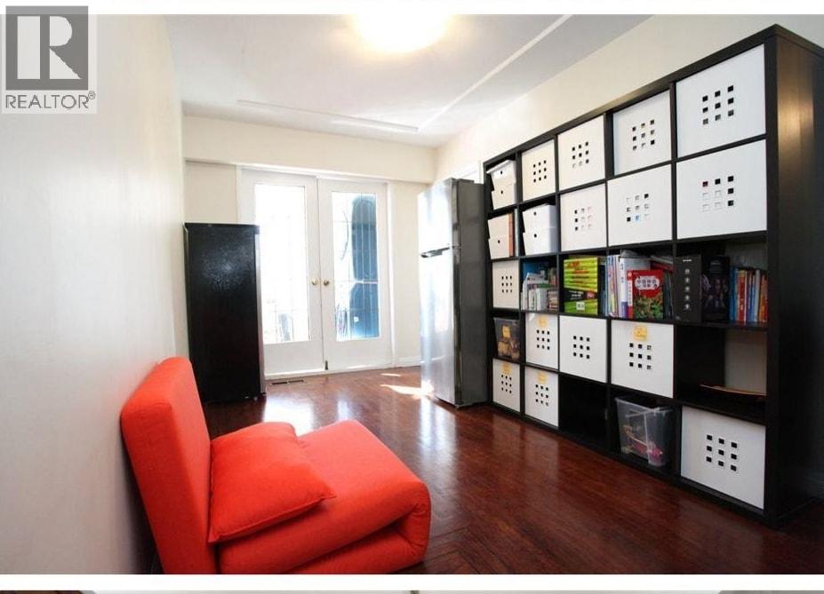 156 W 62nd Avenue, Vancouver, British Columbia  V5X 2E1 - Photo 4 - R3050031