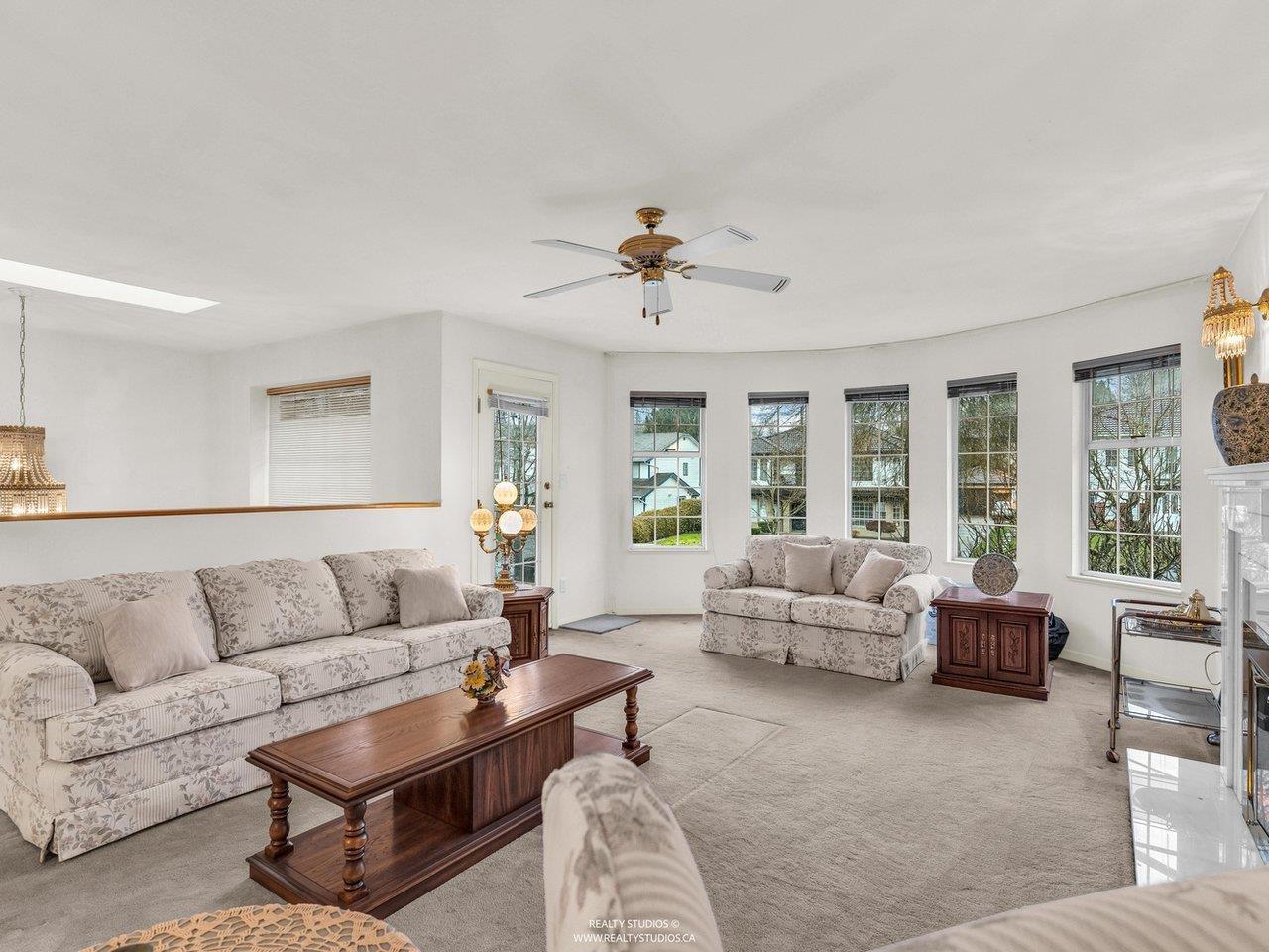 11923 98a Avenue, Surrey, British Columbia  V3V 7W7 - Photo 4 - R3088671