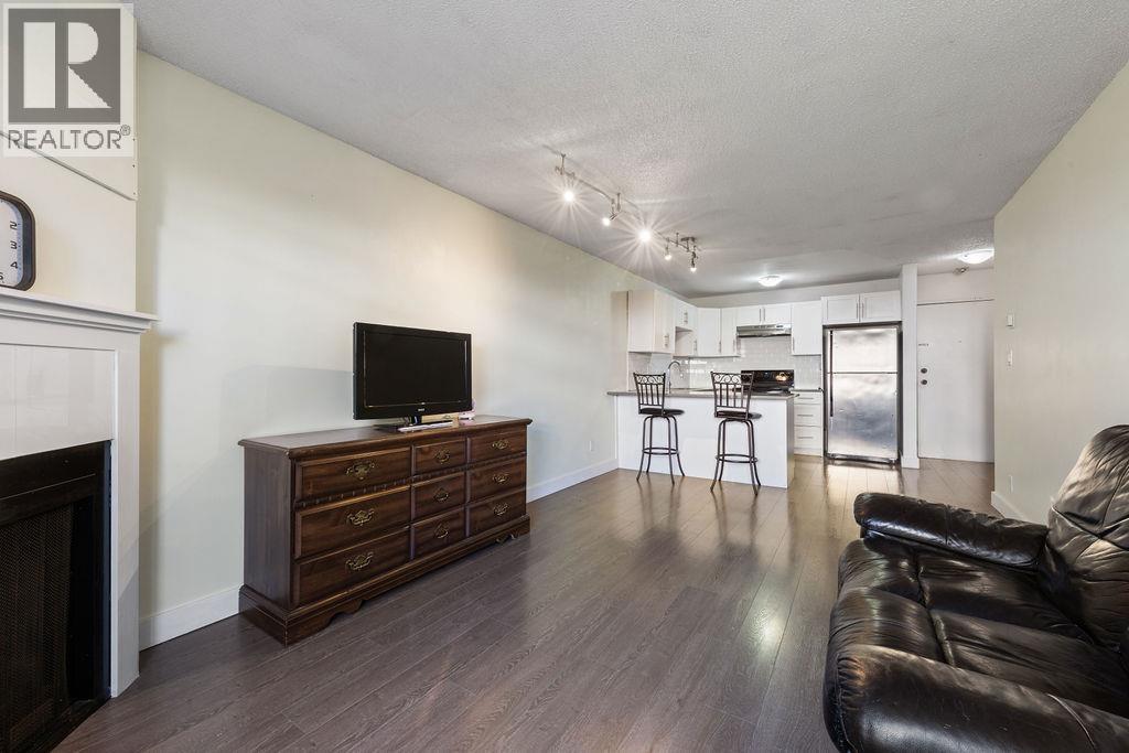 204 1209 Howie Avenue, Coquitlam, British Columbia  V3J 1T9 - Photo 8 - R3088739