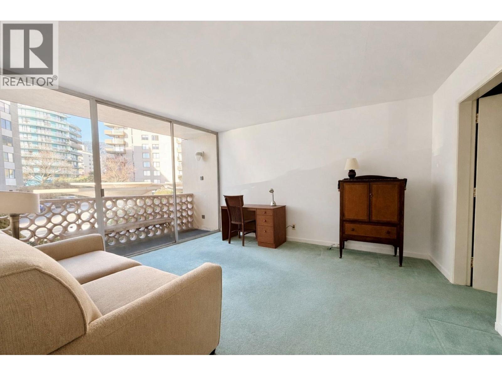 105 2135 Argyle Avenue, West Vancouver, British Columbia  V7V 1A5 - Photo 13 - R3088759