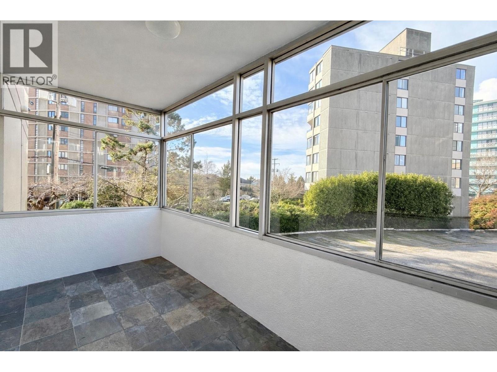 105 2135 Argyle Avenue, West Vancouver, British Columbia  V7V 1A5 - Photo 20 - R3088759