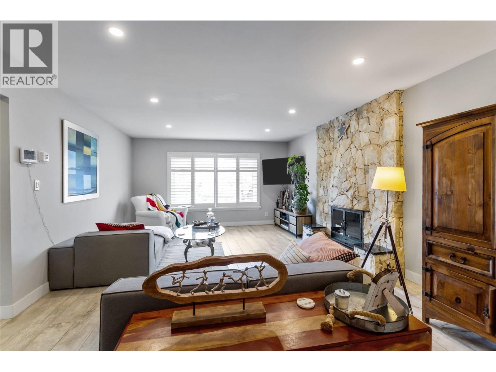 4668 55a Street, Delta, British Columbia  V4K 4H2 - Photo 5 - R3088770