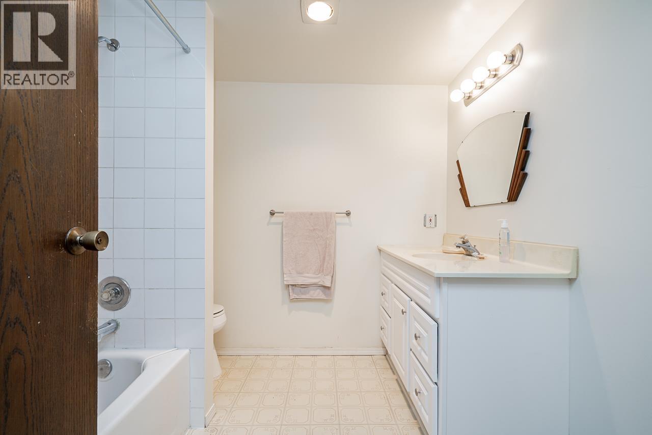 111 1777 West 13th Avenue, Vancouver, British Columbia  V6J 2H2 - Photo 14 - R3088478