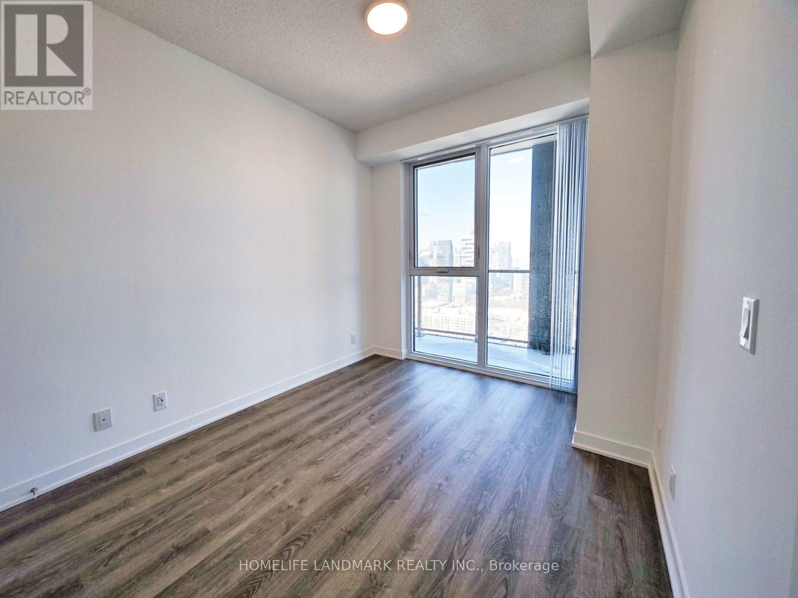 3915 - 180 Front Street E, Toronto, Ontario  M5A 0K9 - Photo 5 - C12777750