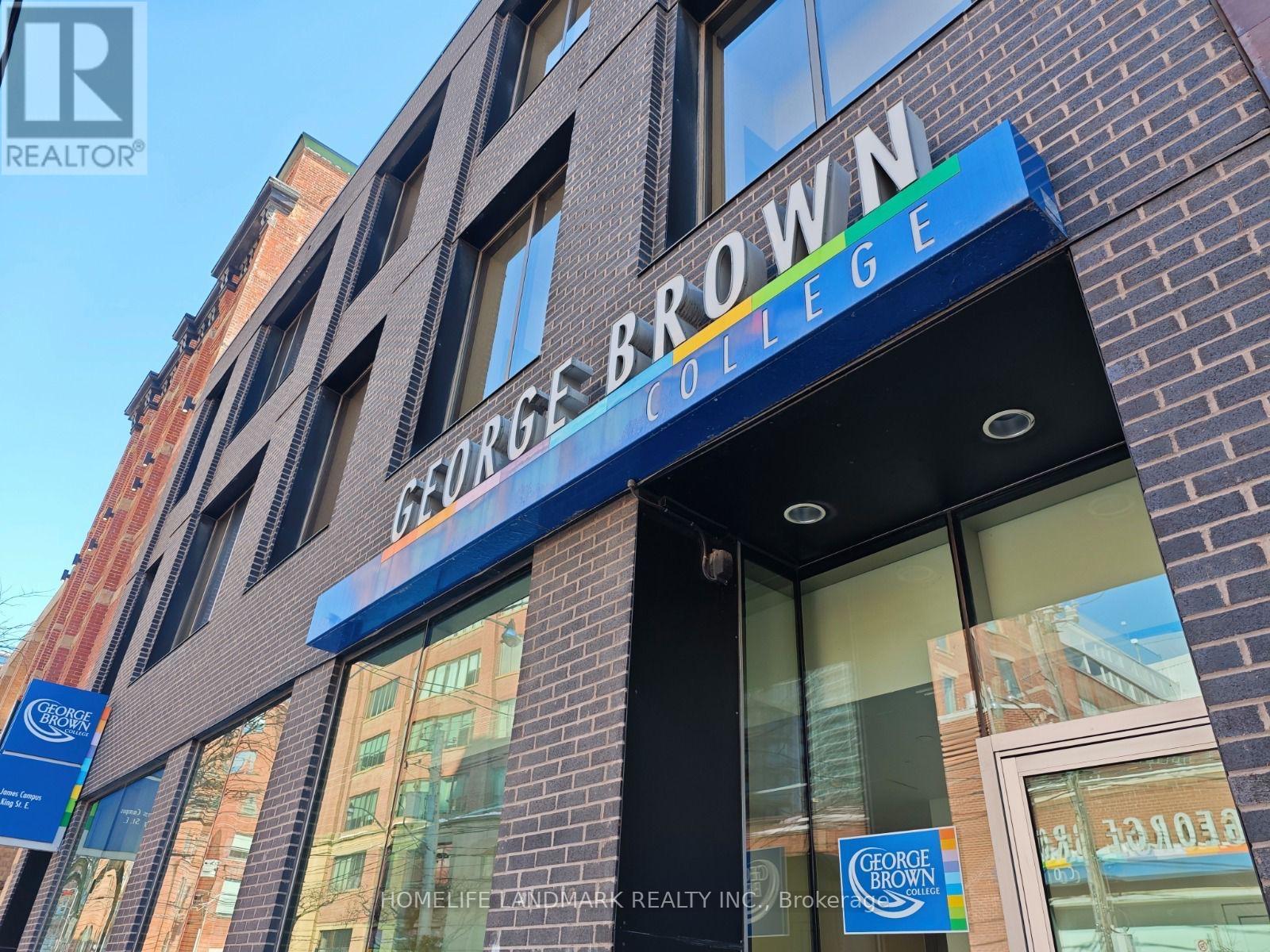 3915 - 180 Front Street E, Toronto, Ontario  M5A 0K9 - Photo 8 - C12777750