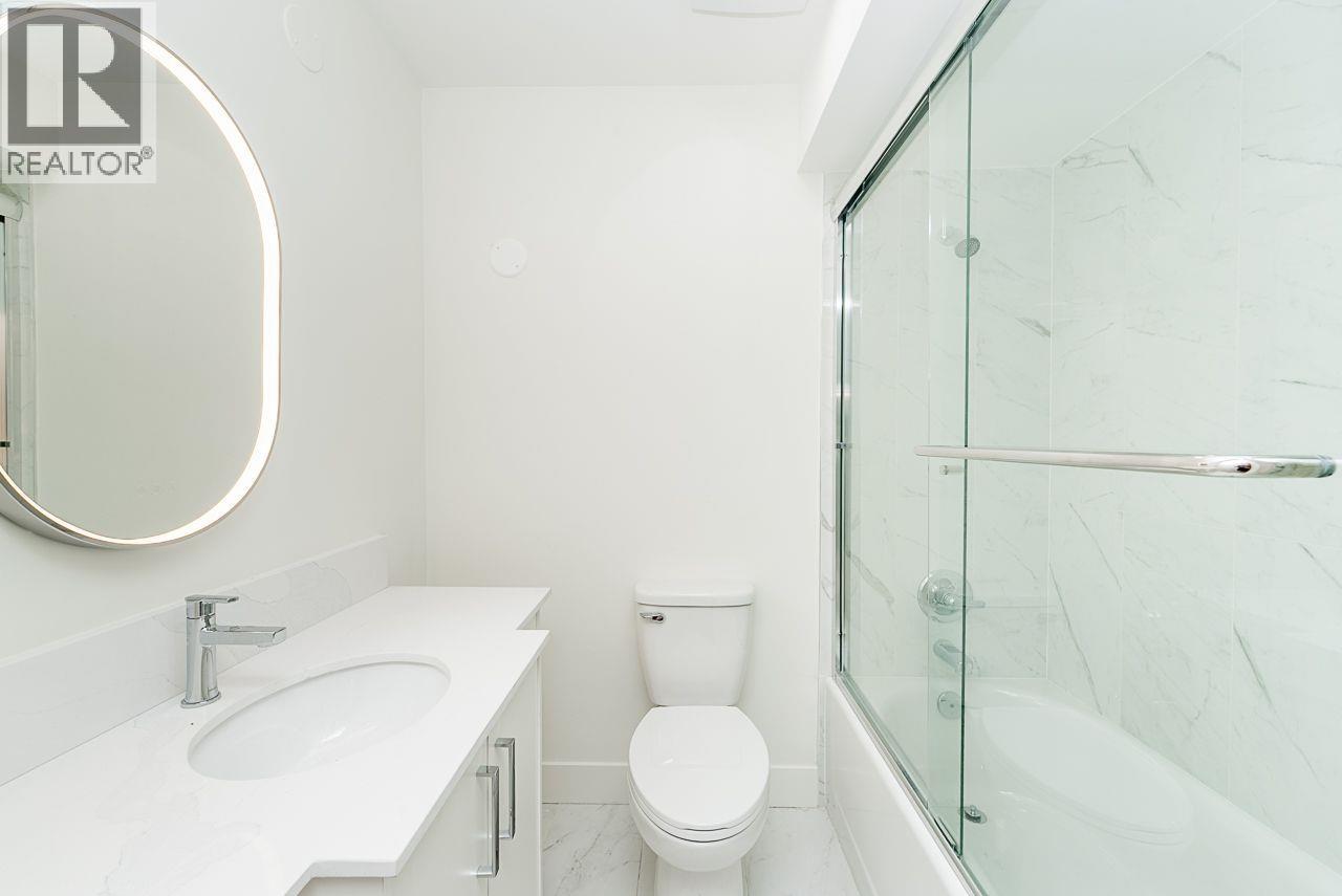 1747 Salisbury Avenue, Port Coquitlam, British Columbia  V3B 1X6 - Photo 13 - R3088356