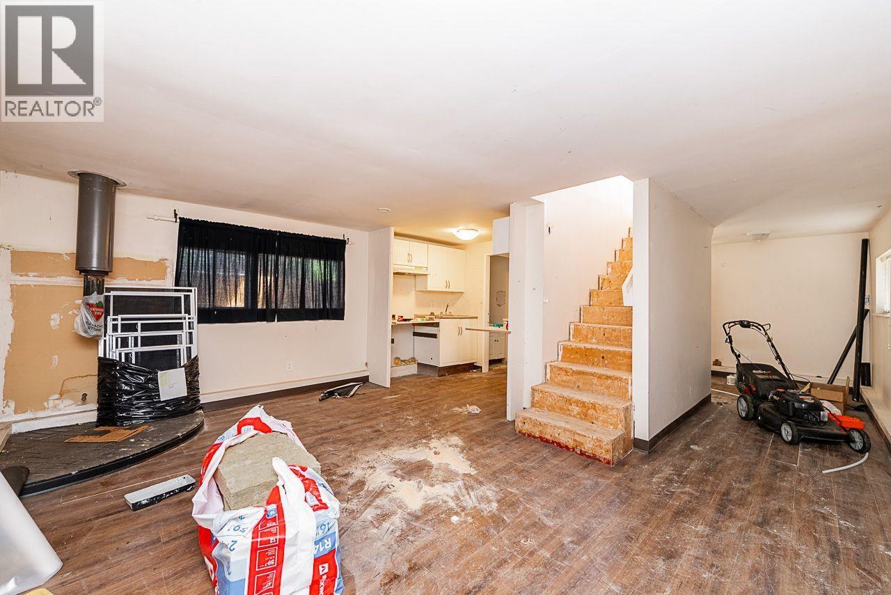 1747 Salisbury Avenue, Port Coquitlam, British Columbia  V3B 1X6 - Photo 32 - R3088356