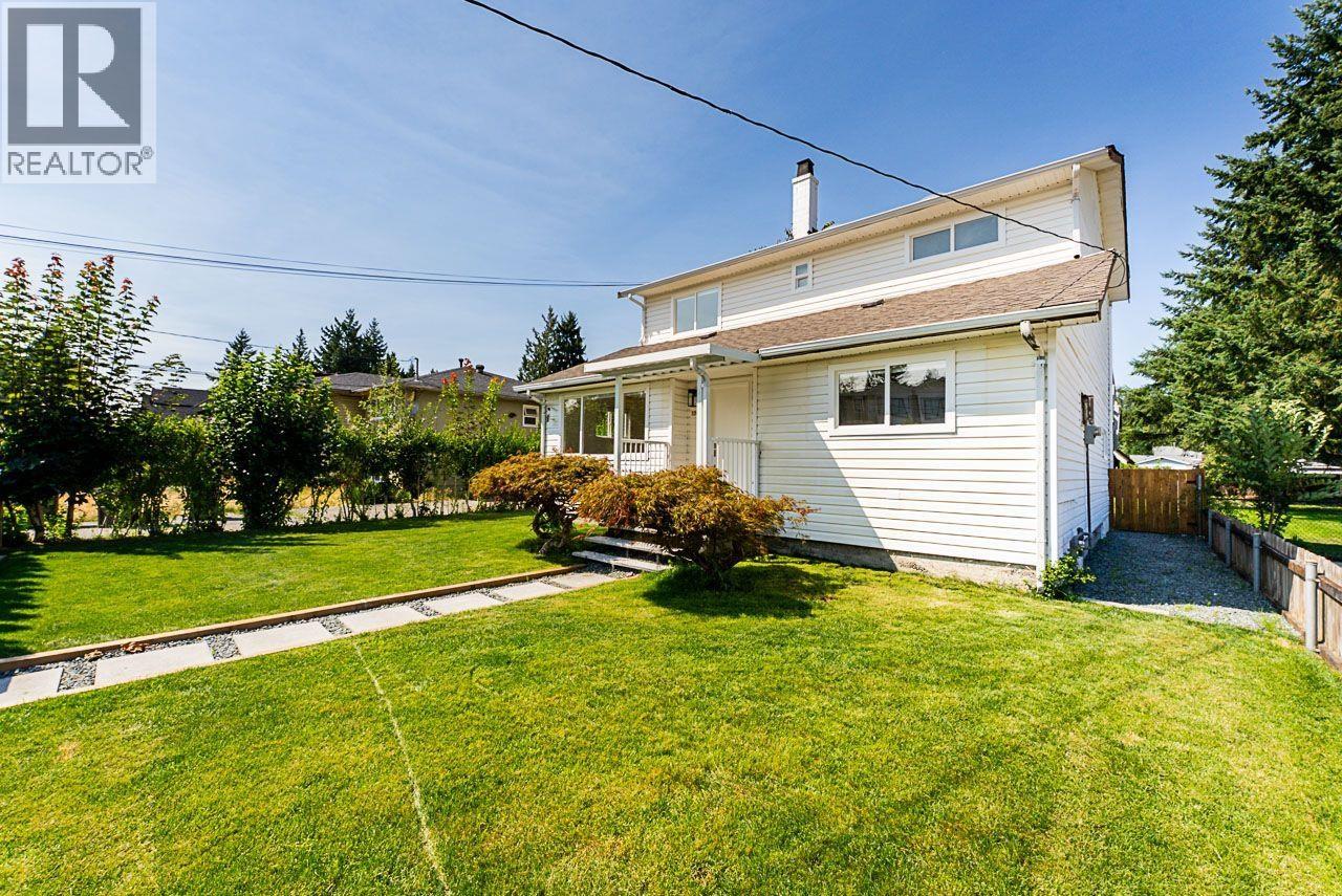 1747 Salisbury Avenue, Port Coquitlam, British Columbia  V3B 1X6 - Photo 3 - R3088356