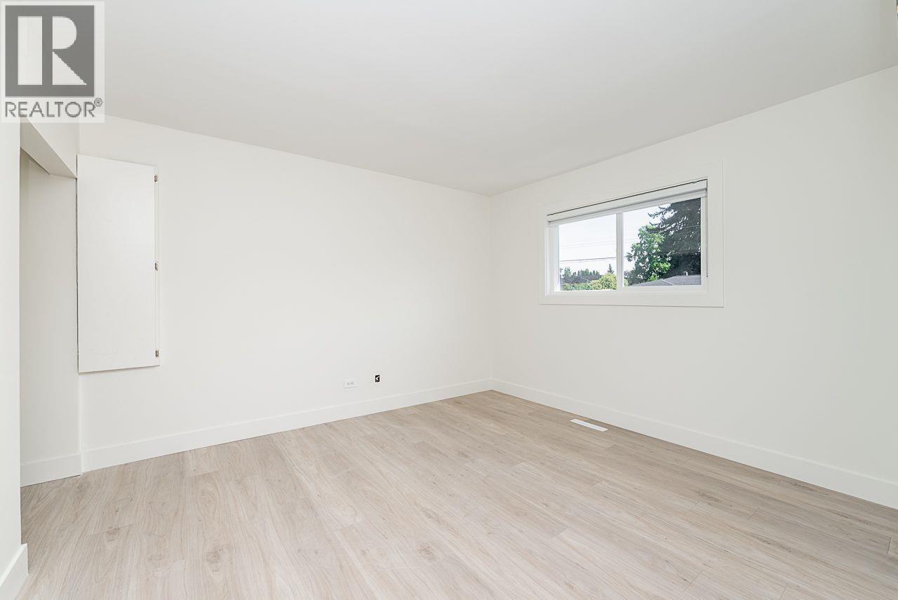 1747 Salisbury Avenue, Port Coquitlam, British Columbia  V3B 1X6 - Photo 14 - R3088356