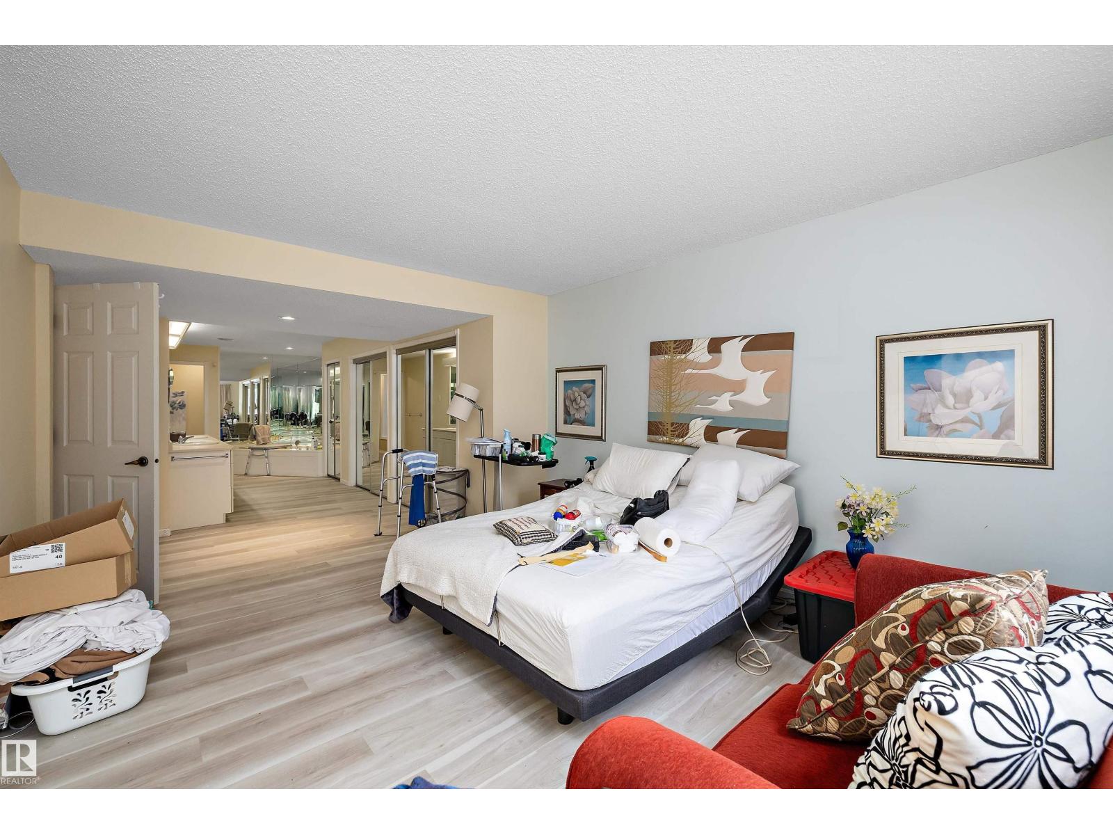 1027 109 St Nw, Edmonton, Alberta  T6J 5G2 - Photo 22 - E4471965