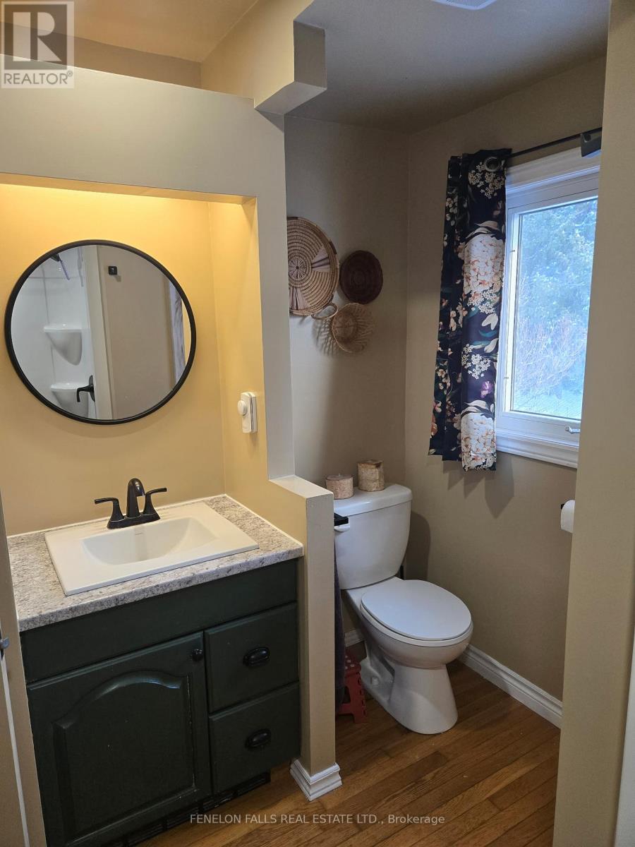 117 Echo Bay Road, Kawartha Lakes, Ontario  K0M 1A0 - Photo 21 - X12474485