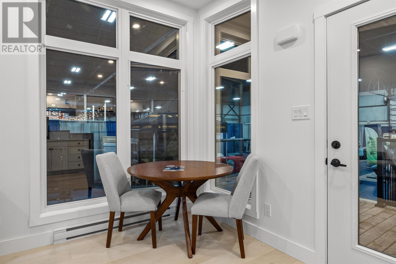 17 Myrtle Street, Stratford, Prince Edward Island  C1B 1P4 - Photo 5 - 202600645