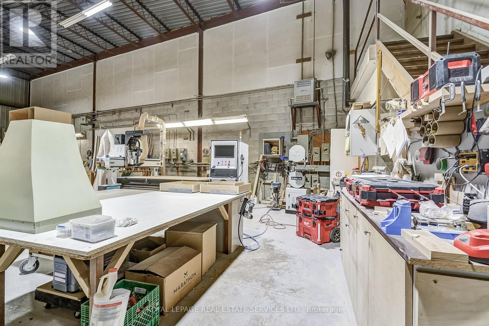 1 - 2050 Speers Road, Oakville, Ontario  L6L 2X8 - Photo 25 - W12777744