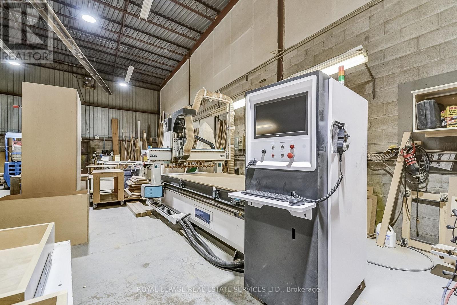 1 - 2050 Speers Road, Oakville, Ontario  L6L 2X8 - Photo 26 - W12777744