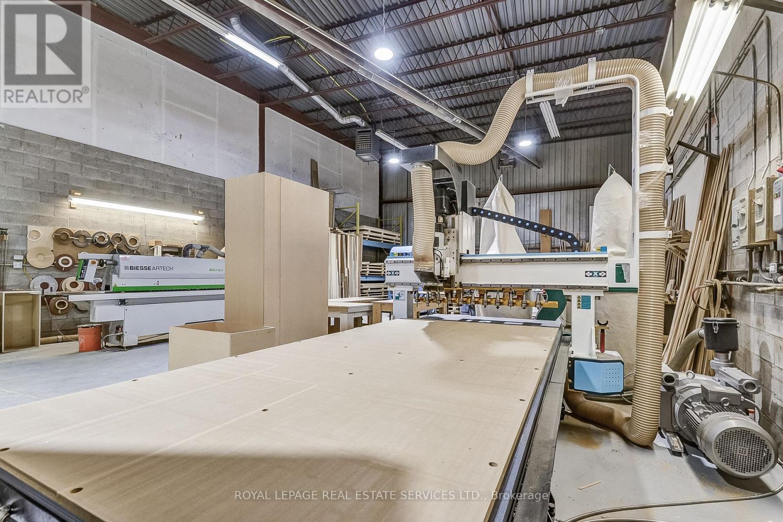 1 - 2050 Speers Road, Oakville, Ontario  L6L 2X8 - Photo 27 - W12777744