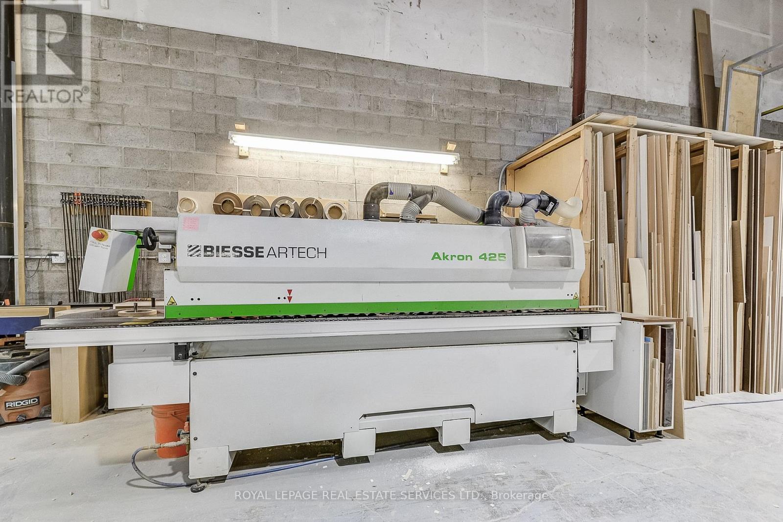 1 - 2050 Speers Road, Oakville, Ontario  L6L 2X8 - Photo 30 - W12777744