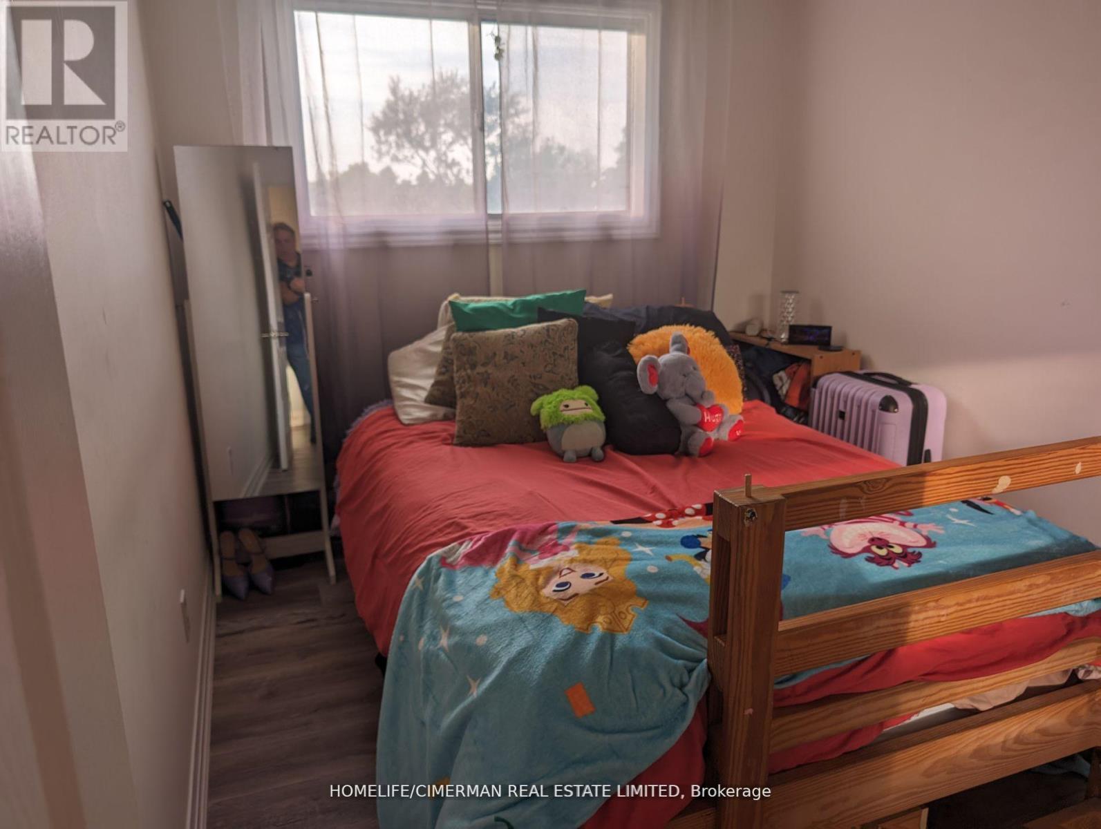 46 - 46 Foster Crescent, Brampton, Ontario  L6V 3M7 - Photo 13 - W12777752