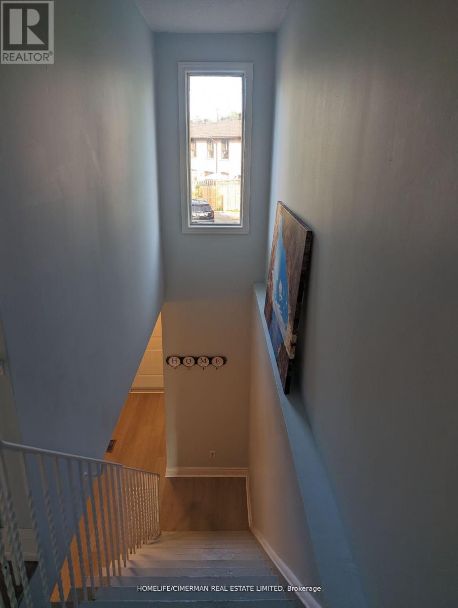 46 - 46 Foster Crescent, Brampton, Ontario  L6V 3M7 - Photo 15 - W12777752