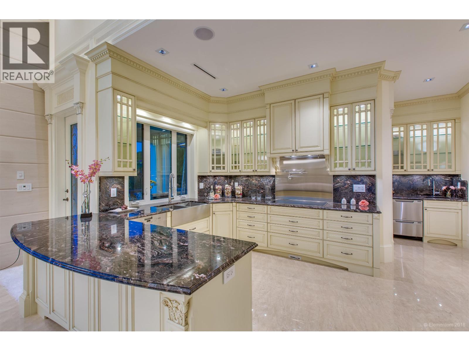 7531 Sunnybank Avenue, Richmond, British Columbia  V6Y 1G6 - Photo 6 - R3088547