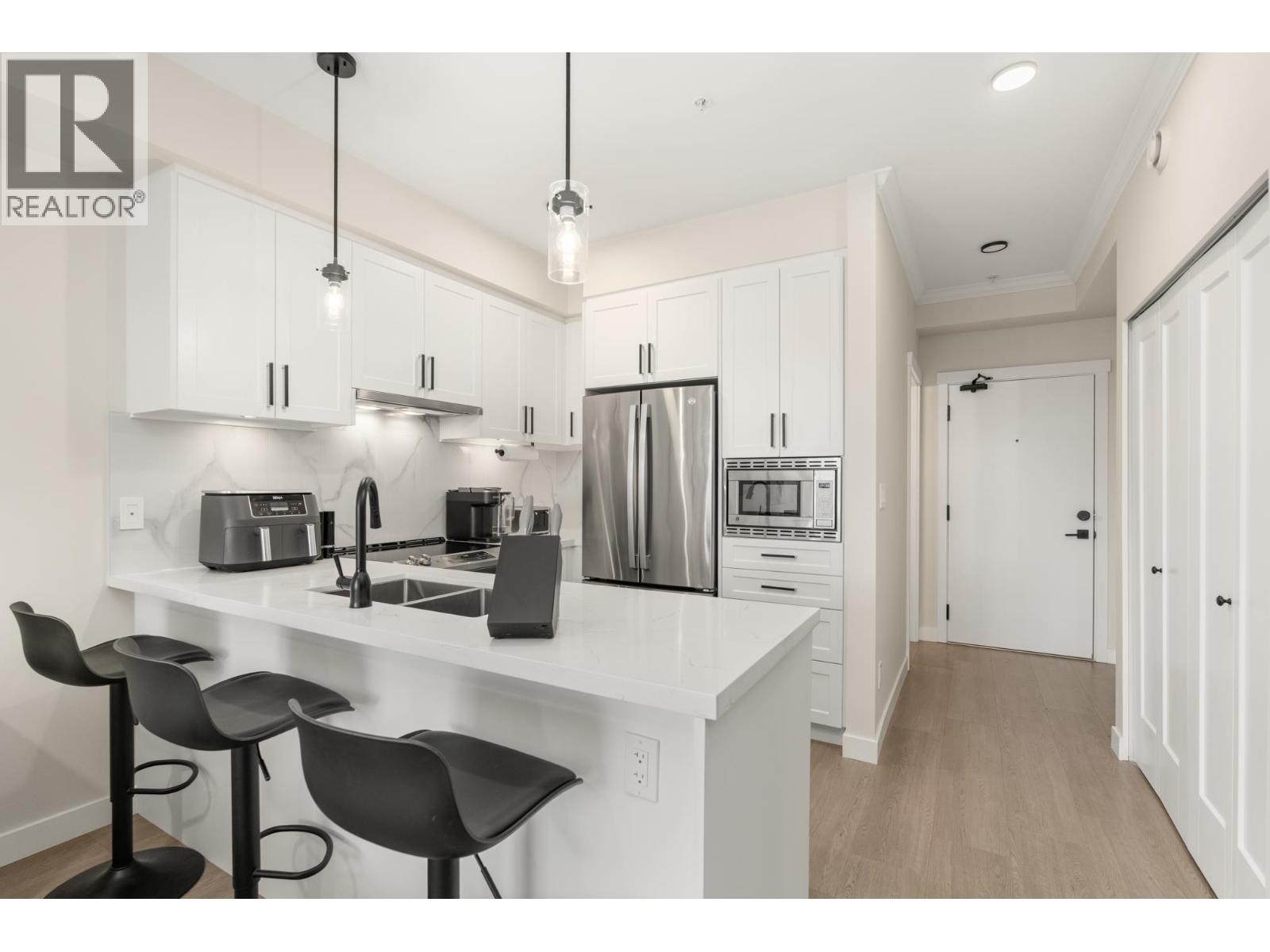 402 12109 223 Street, Maple Ridge, British Columbia  V2X 5Y6 - Photo 5 - R3088337