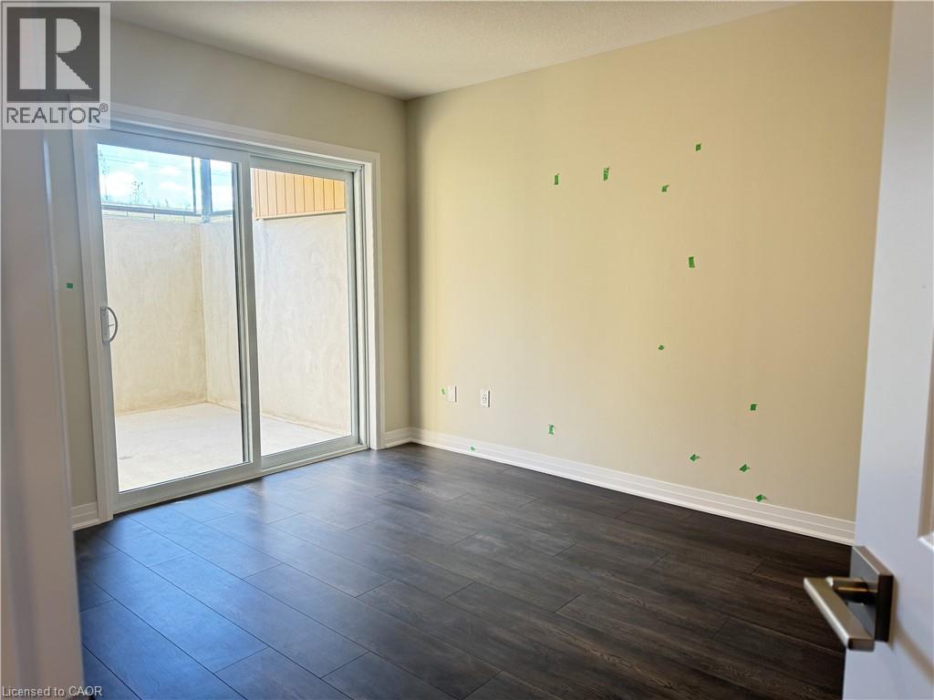 32 Urbane Boulevard, Kitchener, Ontario  N2E 0H8 - Photo 2 - 40804280