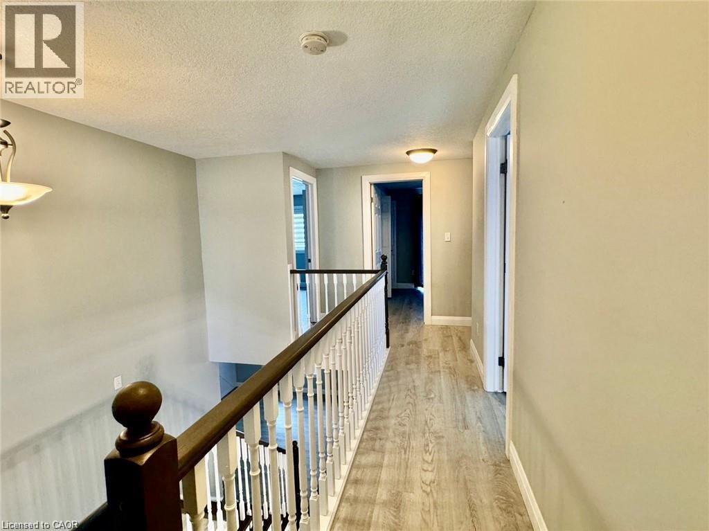 229 Sunny Meadow Court, Kitchener, Ontario  N2N 3R3 - Photo 17 - 40804086