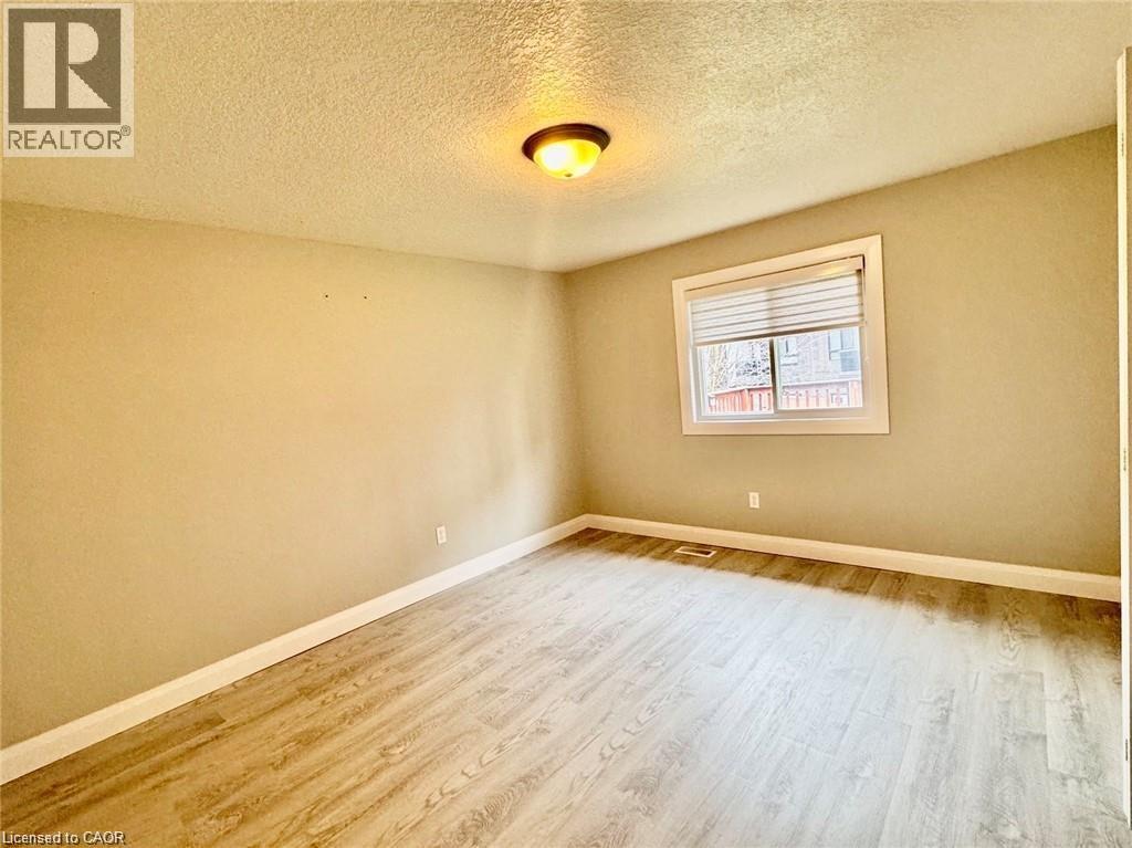 229 Sunny Meadow Court, Kitchener, Ontario  N2N 3R3 - Photo 26 - 40804086