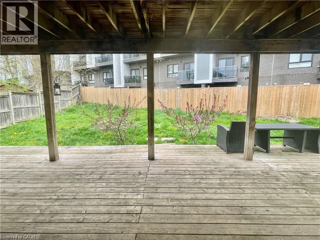 229 Sunny Meadow Court, Kitchener, Ontario  N2N 3R3 - Photo 31 - 40804086