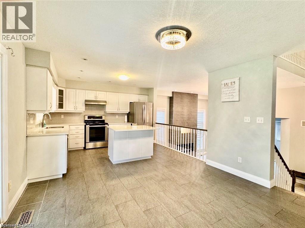 229 Sunny Meadow Court, Kitchener, Ontario  N2N 3R3 - Photo 8 - 40804086