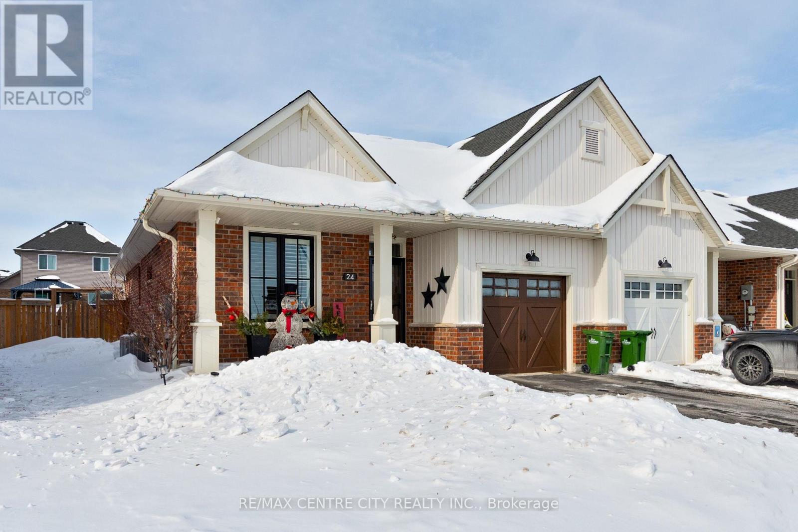 24 Renaissance Drive, St. Thomas, Ontario  N5R 0J9 - Photo 2 - X12777814