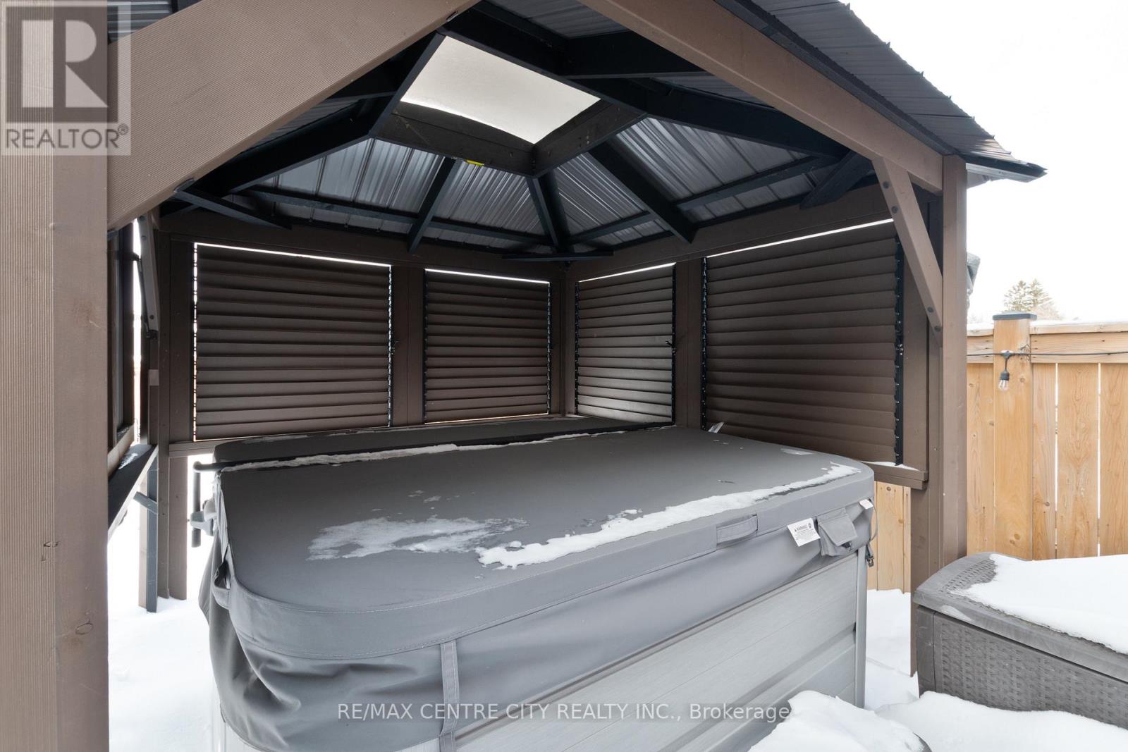 24 Renaissance Drive, St. Thomas, Ontario  N5R 0J9 - Photo 39 - X12777814