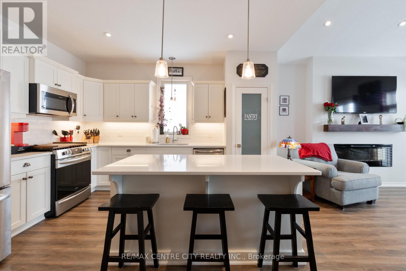 24 Renaissance Drive, St. Thomas, Ontario  N5R 0J9 - Photo 7 - X12777814