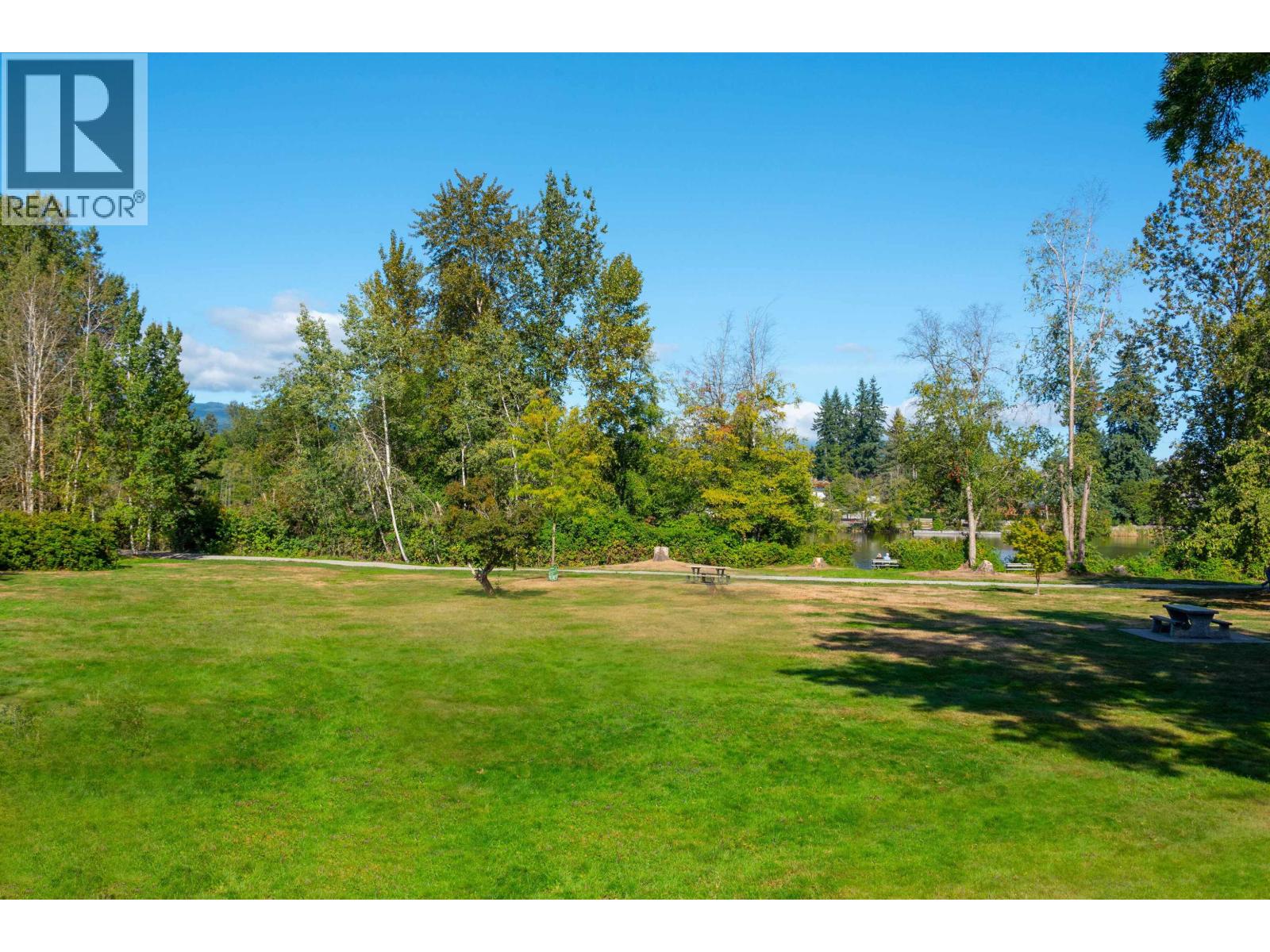 1131 Milford Avenue, Coquitlam, British Columbia  V3J 2V4 - Photo 36 - R3088457