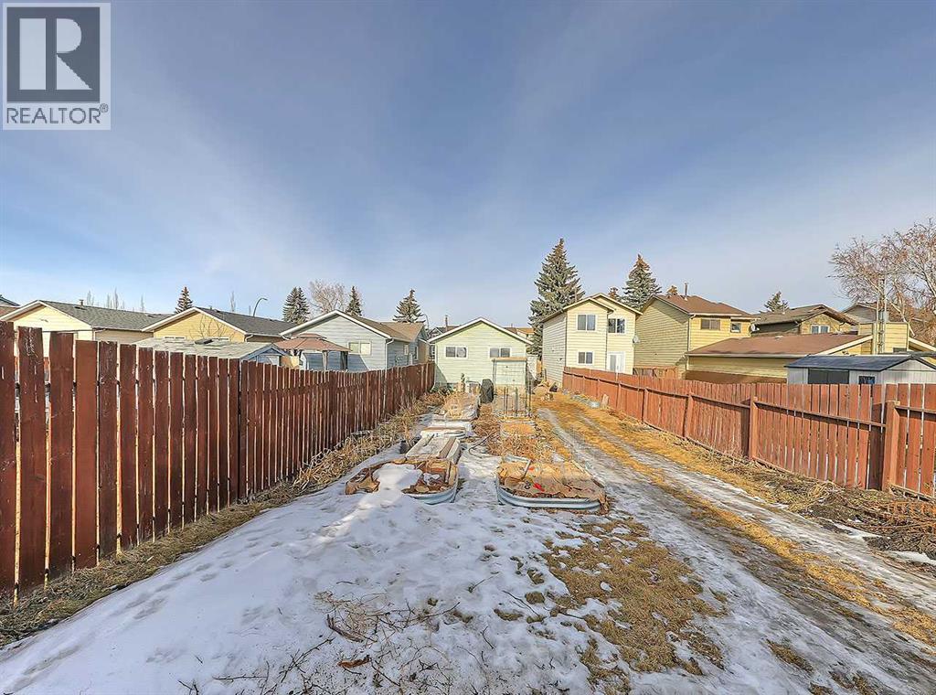 147 Erin Ridge Road Se, Calgary, Alberta  T2B 2W2 - Photo 36 - A2284198