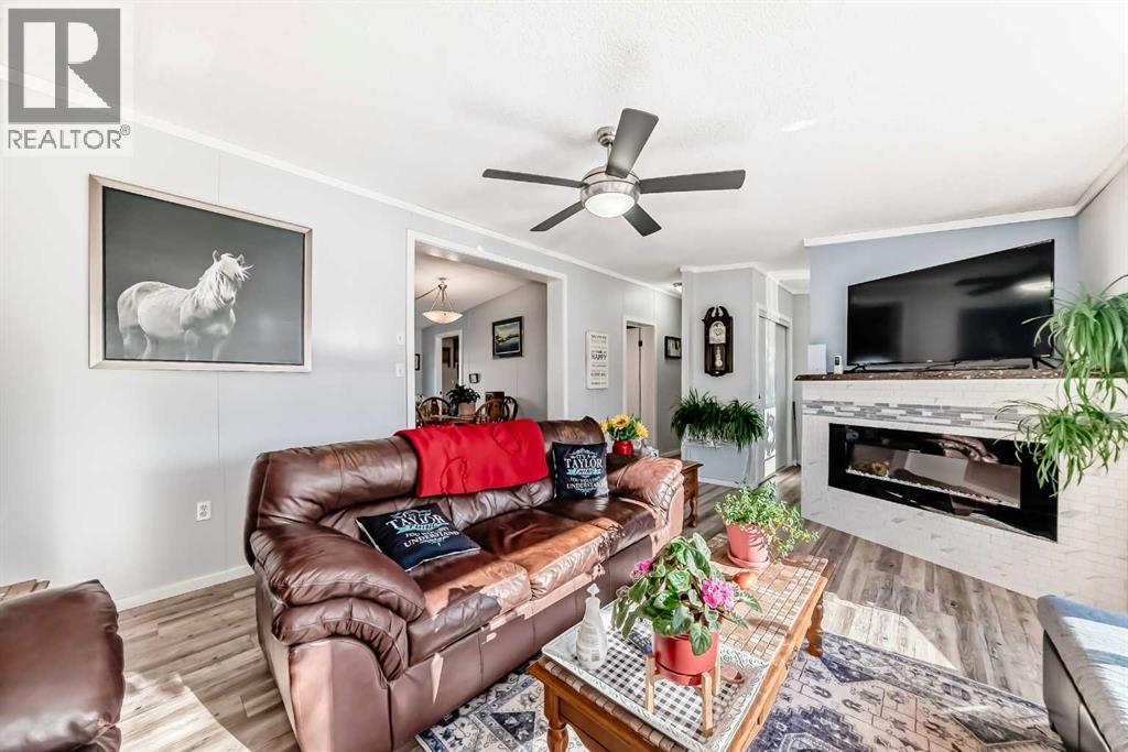 838 4 Avenue, Bassano, Alberta  T0J 0B0 - Photo 10 - A2284795