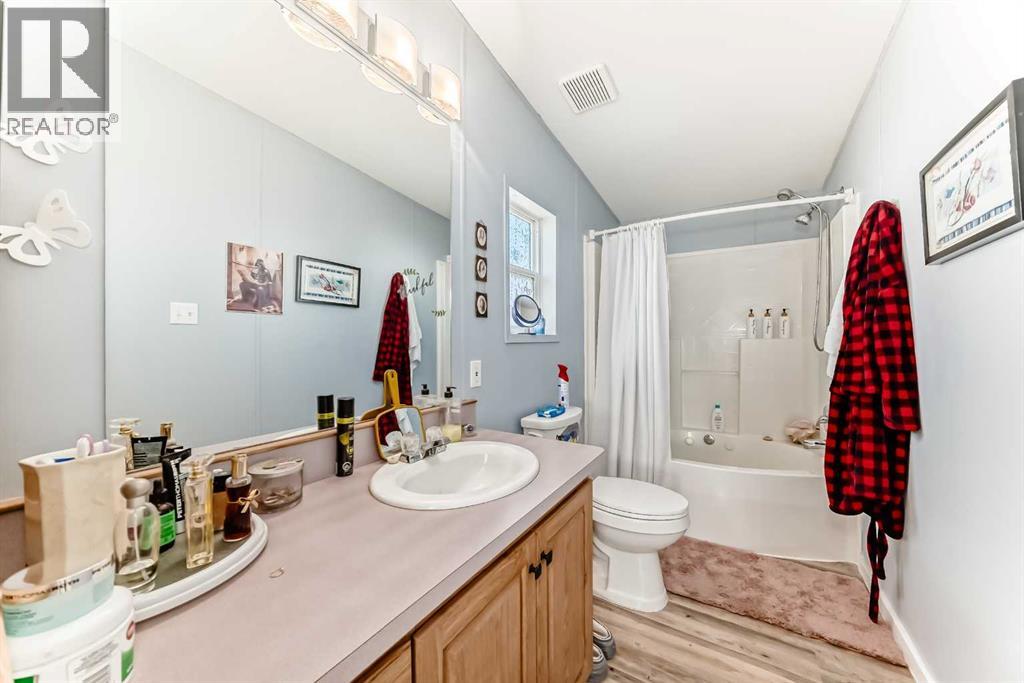 838 4 Avenue, Bassano, Alberta  T0J 0B0 - Photo 18 - A2284795