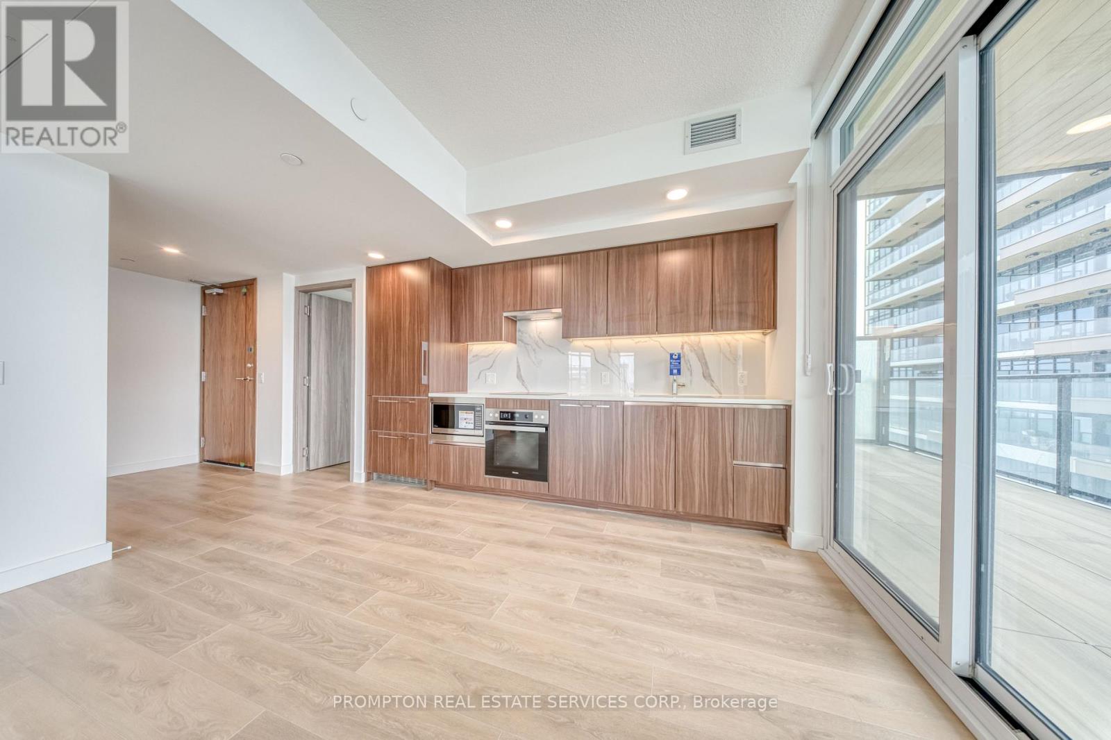 4708 - 1 Concord Cityplace Way, Toronto, Ontario  M5V 0X3 - Photo 12 - C12770256