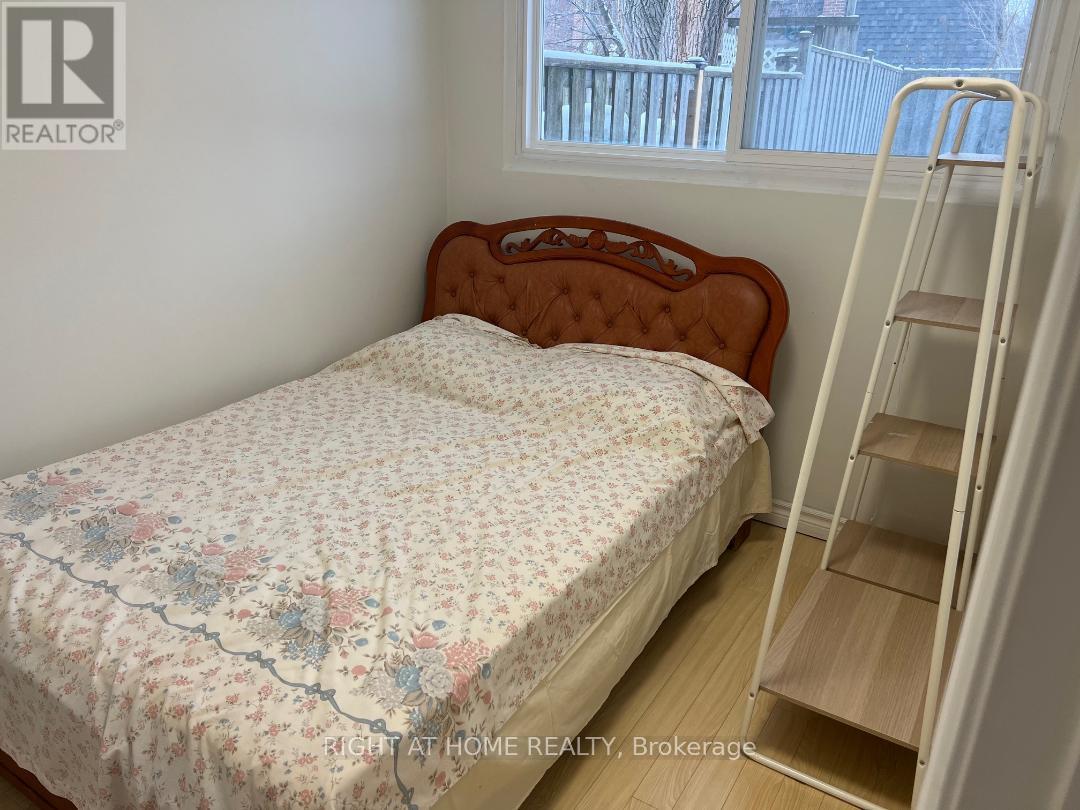 Main Floor Garden Level - 25 Silas Hill Drive, Toronto, Ontario  M2J 2X8 - Photo 11 - C12777774