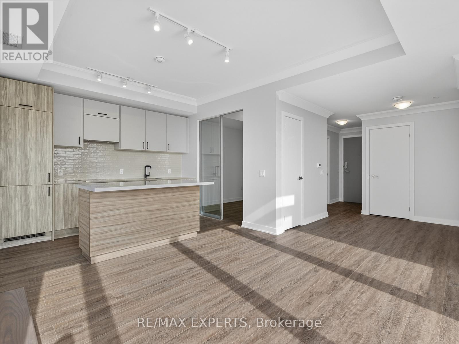 1714 - 1 Quarrington Lane, Toronto, Ontario  M3C 0S4 - Photo 16 - C12777780