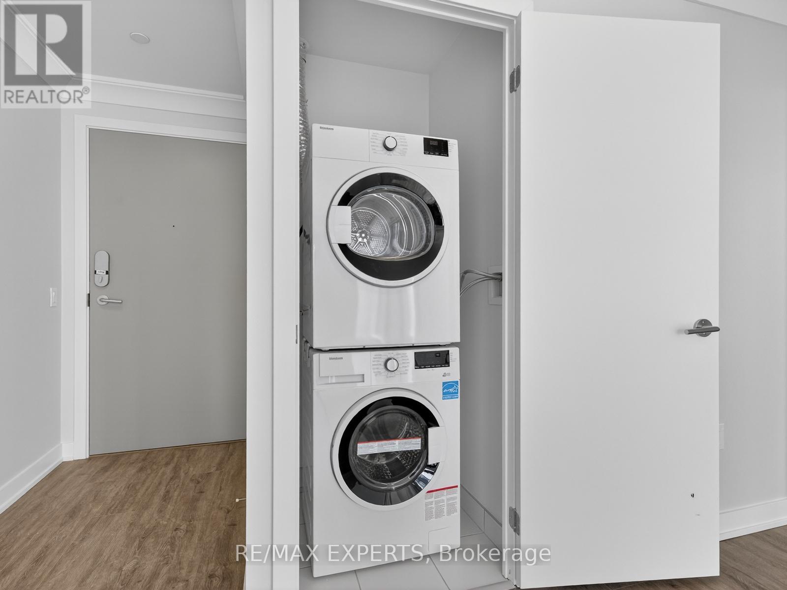 1714 - 1 Quarrington Lane, Toronto, Ontario  M3C 0S4 - Photo 21 - C12777780