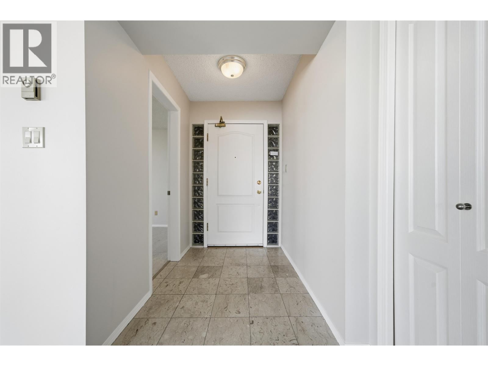 1703 71 Jamieson Court, New Westminster, British Columbia  V3L 5R4 - Photo 17 - R3088600