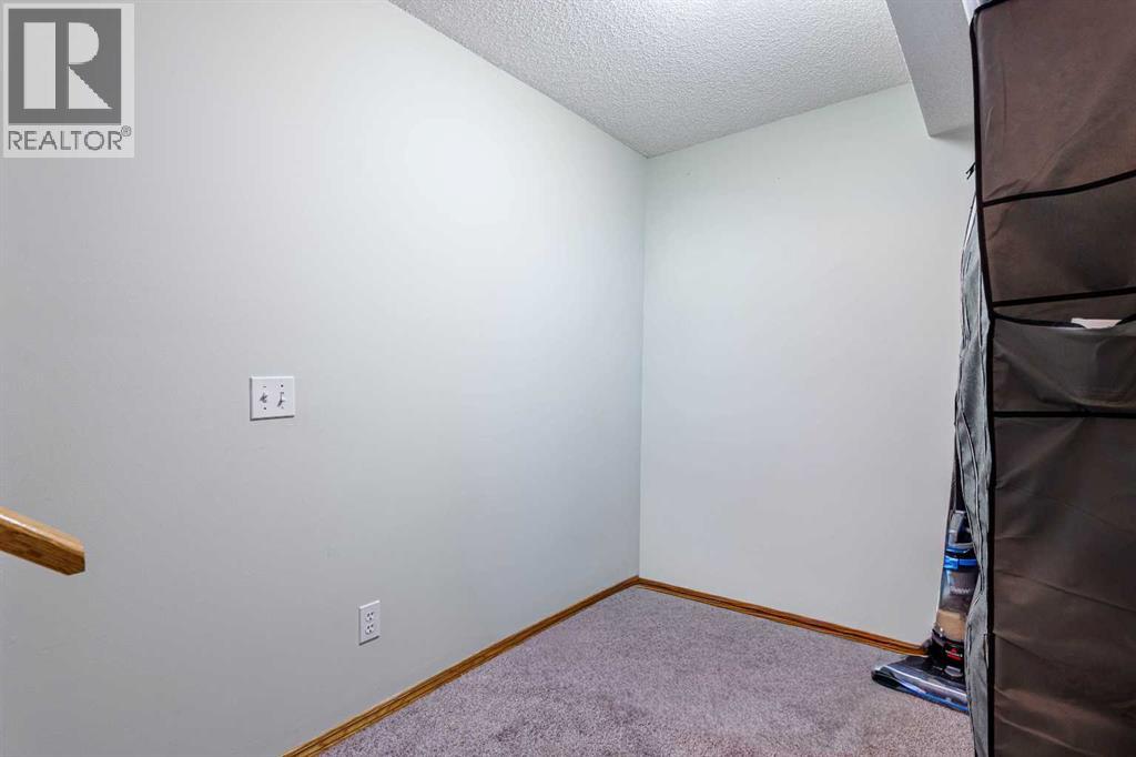 13 Mt. Aberdeen Manor Se, Calgary, Alberta  T2Z 3N8 - Photo 35 - A2284013