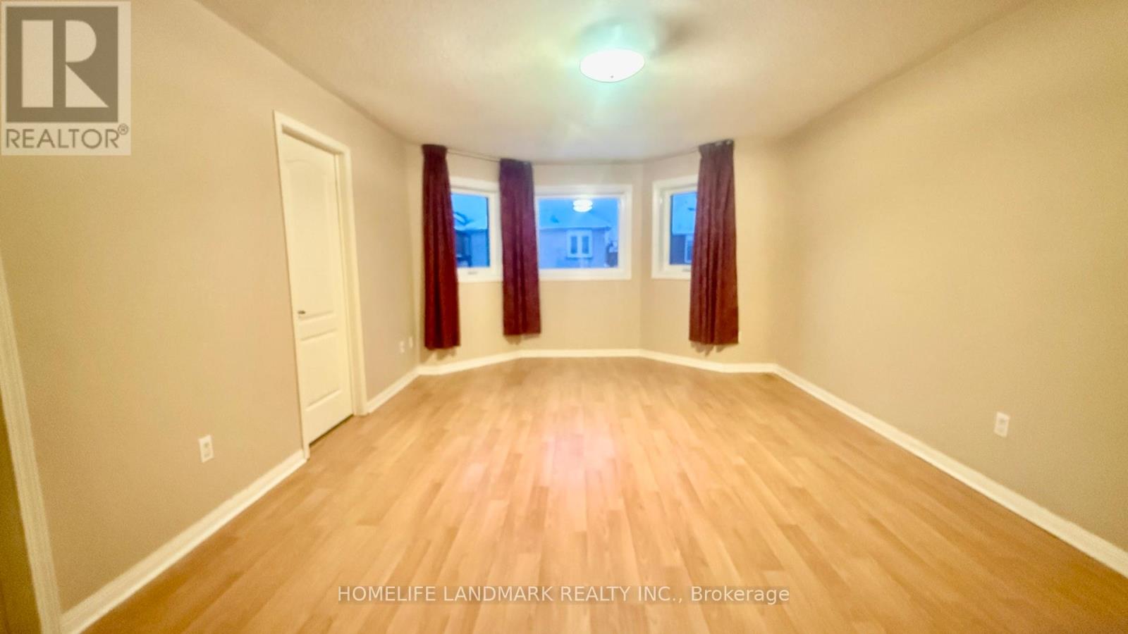 25 Grover Hill Avenue, Richmond Hill, Ontario  L4S 1S5 - Photo 12 - N12777778