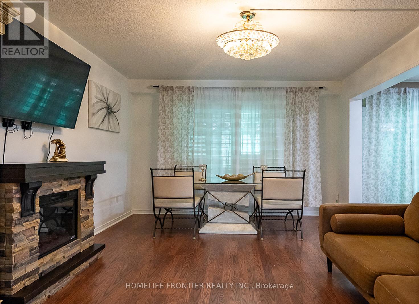 65 West Park Avenue, Bradford West Gwillimbury, Ontario  L3Z 0A7 - Photo 15 - N12777812