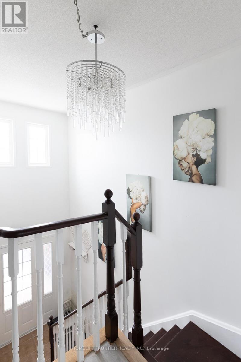 65 West Park Avenue, Bradford West Gwillimbury, Ontario  L3Z 0A7 - Photo 23 - N12777812