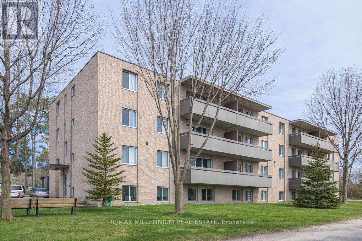 205 - 51 OWEN STREET, Penetanguishene, Ontario