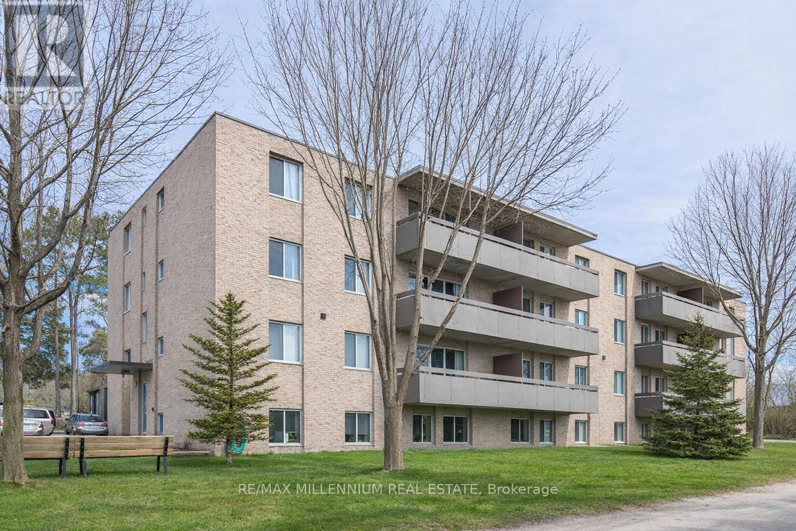 204 - 51 OWEN STREET, Penetanguishene, Ontario